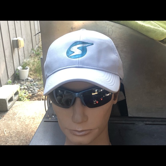 teal nike cap